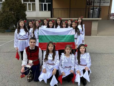 3 март - Ден на Освобождението на България. - СУ Св. Св. Кирил и Методий - Брезница