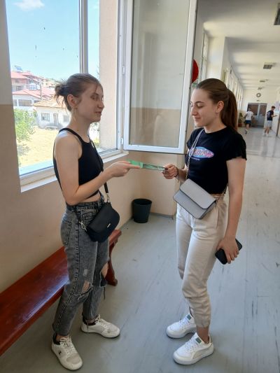 26 юни - Международен ден за борба с употребата и нелегалния трафик на наркотици - СУ Св. Св. Кирил и Методий - Брезница